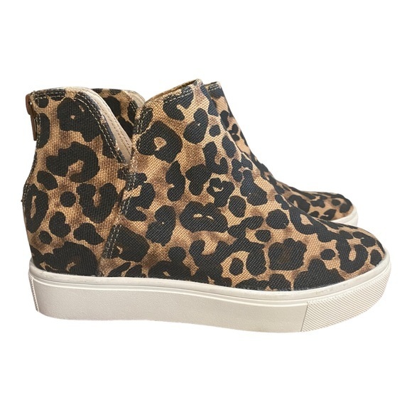 Steve Madden Shoes - Steve Madden‎ Claud Wedge Sneaker Leopard Print 5.5 New